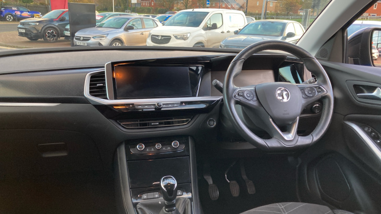 Vauxhall Grandland 1.2 Turbo Ultimate 5dr Petrol Hatchback